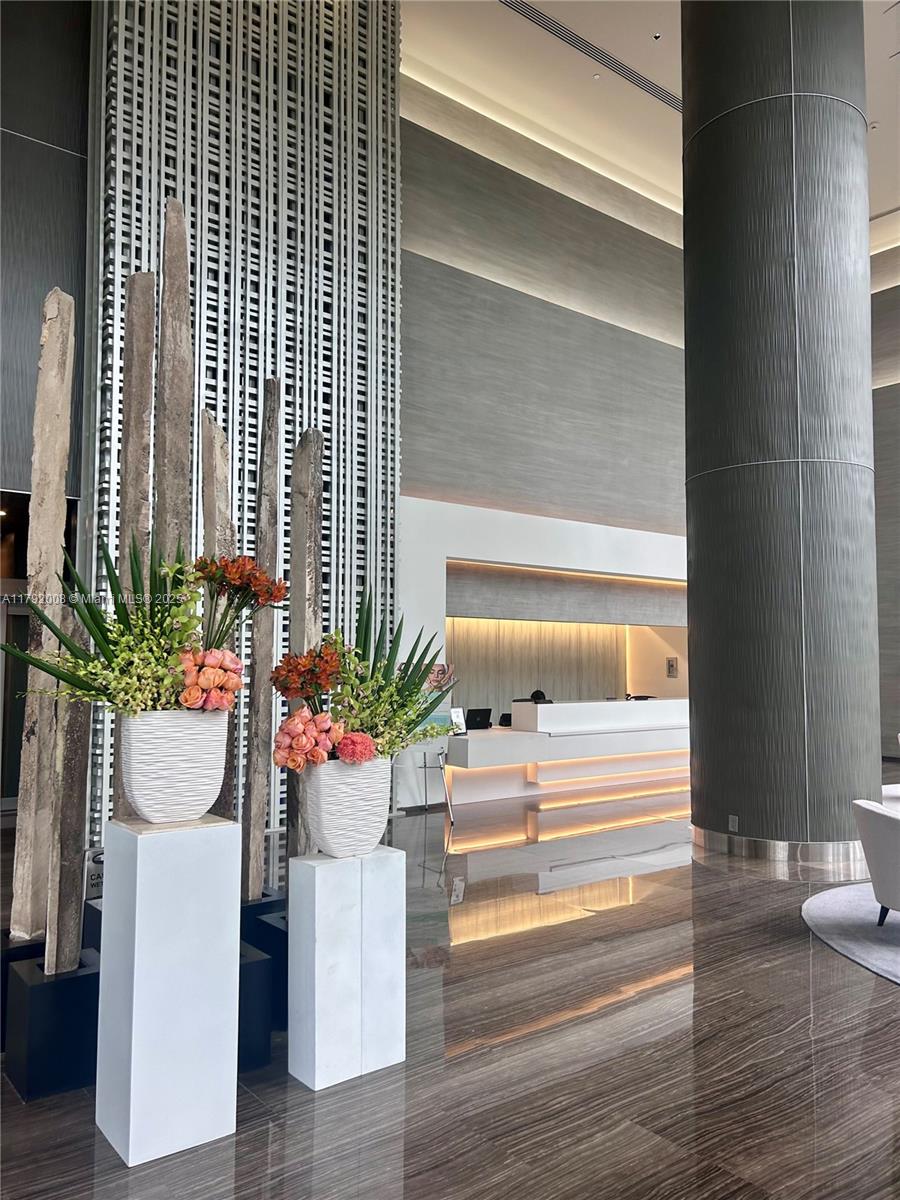 BEACH CLUB TWO CONDO - Residential Lease