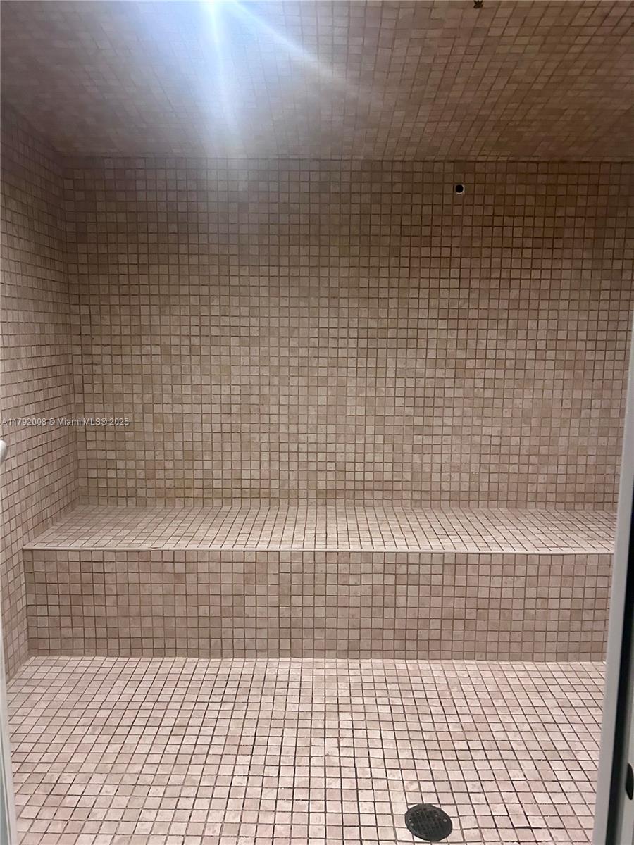 BEACH CLUB TWO CONDO - Residential Lease