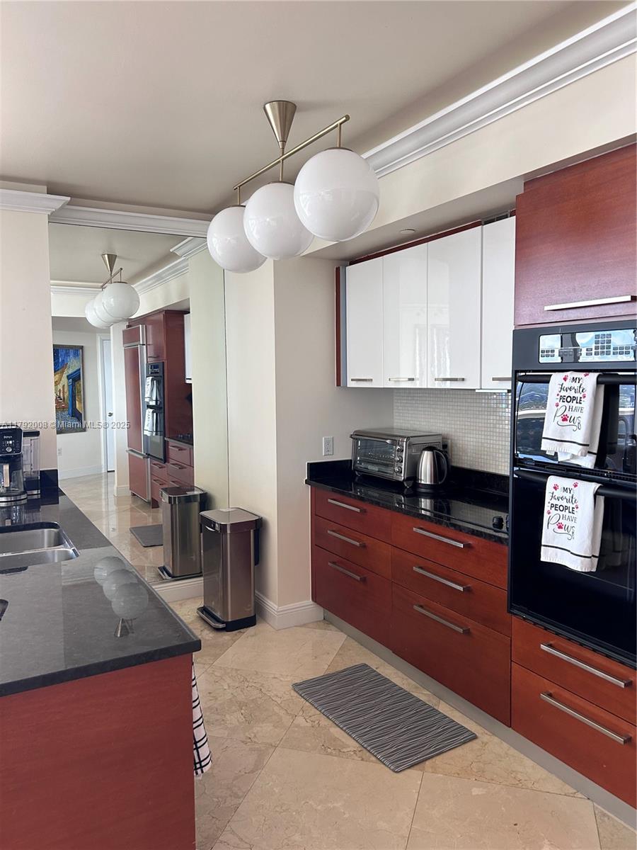 1830 S Ocean Dr 4106