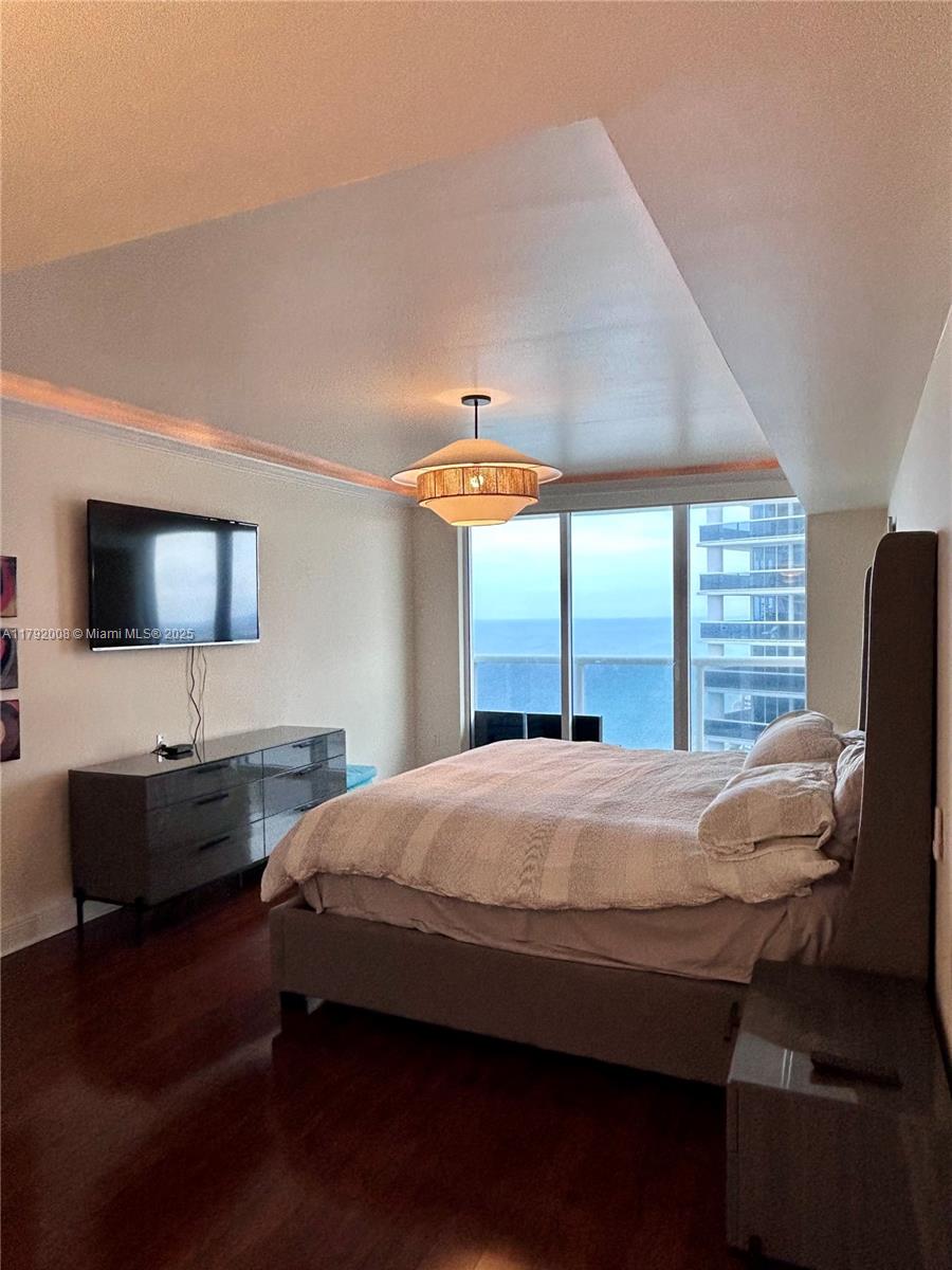 BEACH CLUB TWO CONDO - Residential Lease