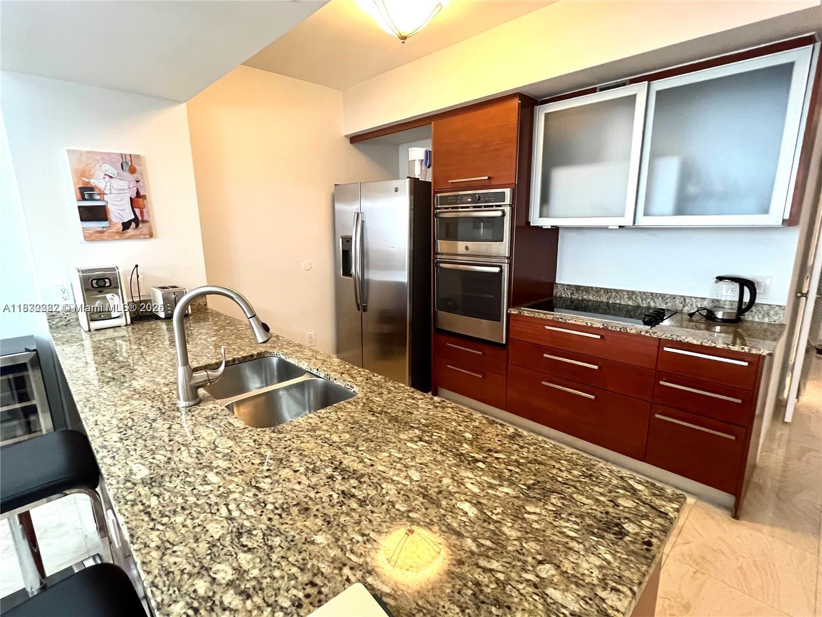 1830 S Ocean Dr 4611