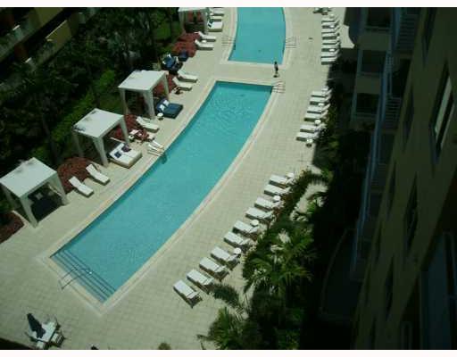 VENTURE AT AVENTURA WEST - Residential Lease