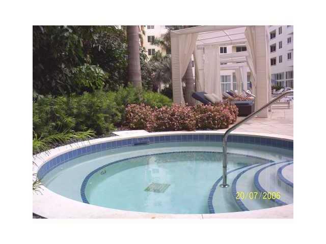 VENTURE AT AVENTURA WEST - Residential Lease