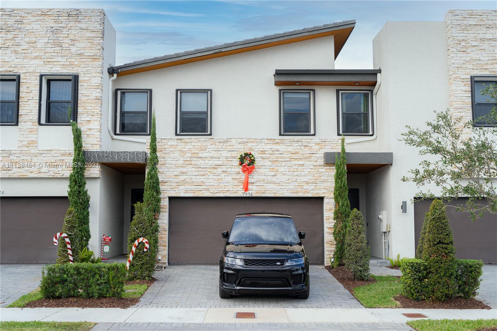 Grand Bay - Residential