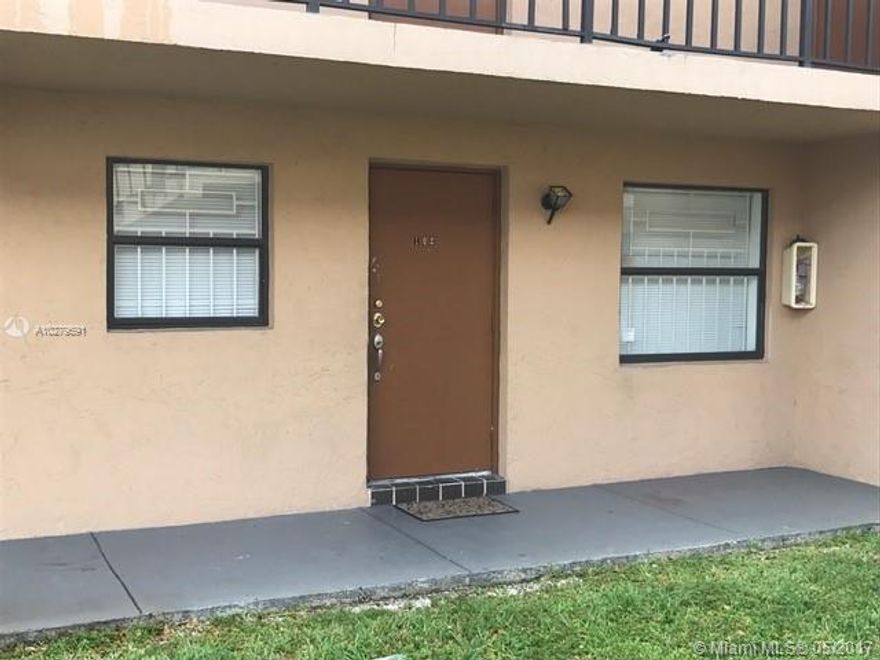 Very nice 2bed 2bath apartment in very good conditions.