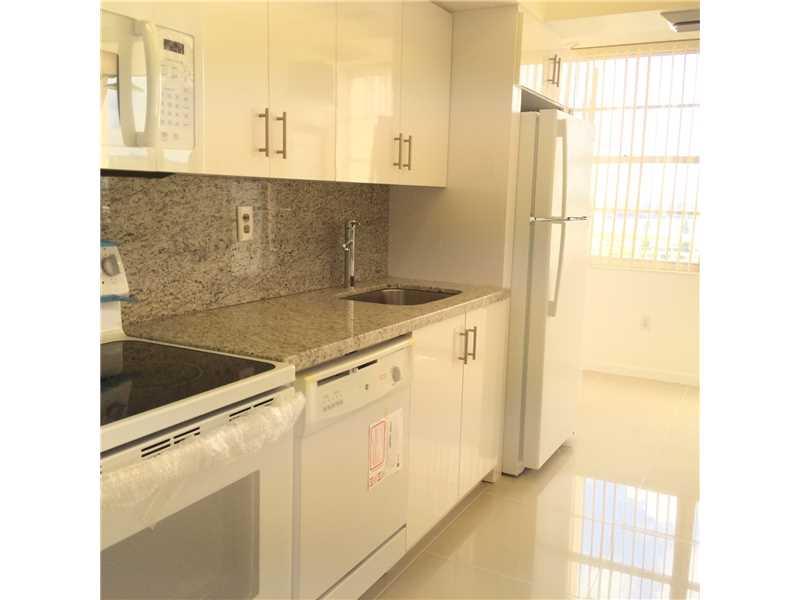 Plaza Del Prado - Residential Lease