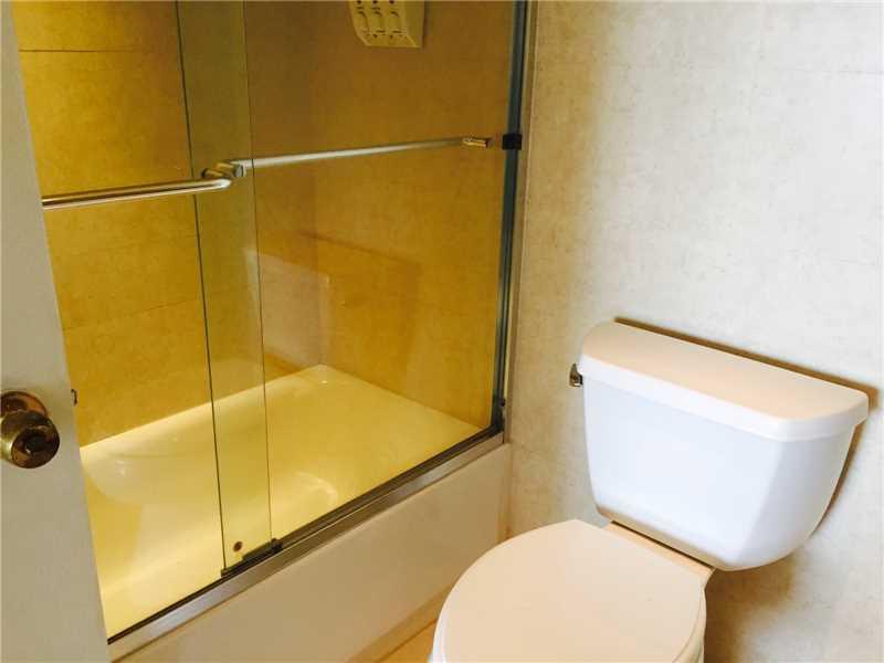 Plaza Del Prado - Residential Lease