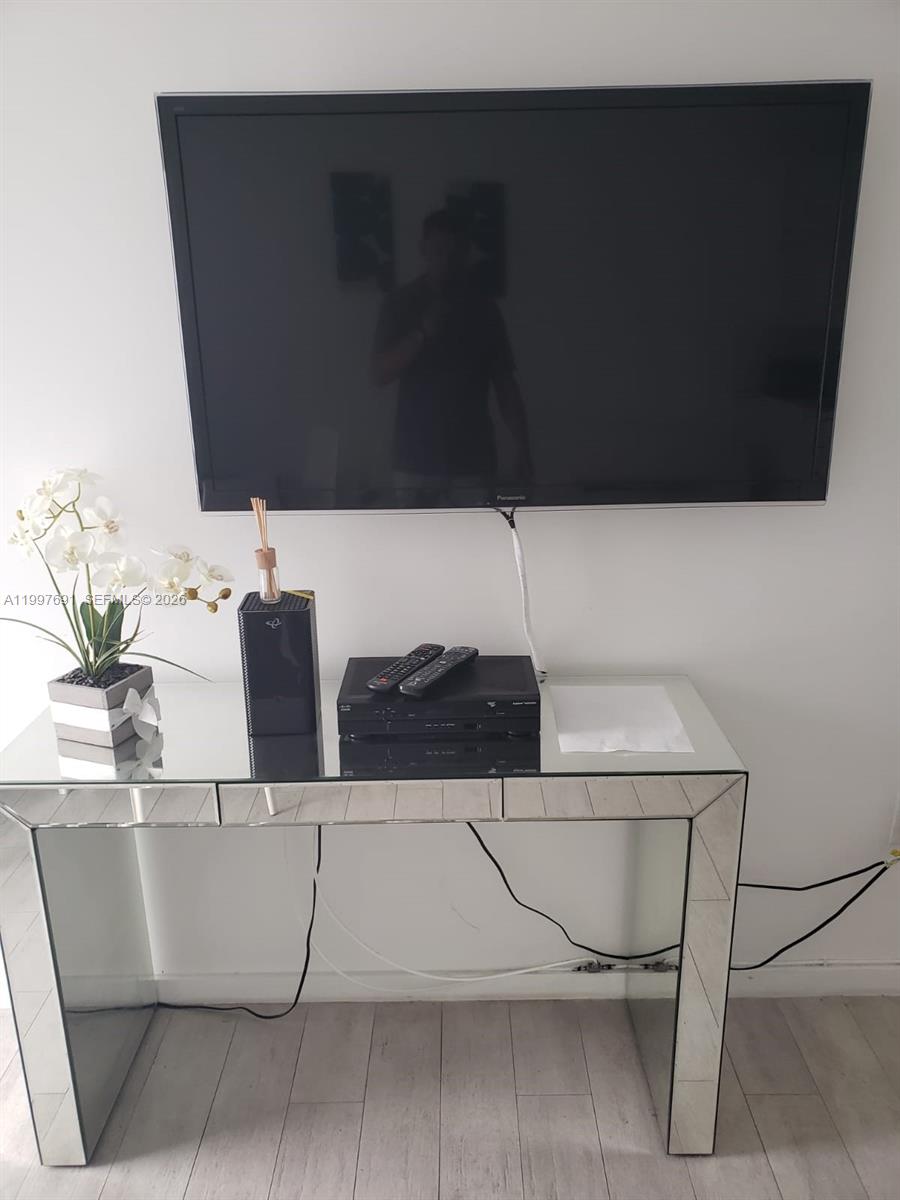 LINCOLN SUB - Residential Lease