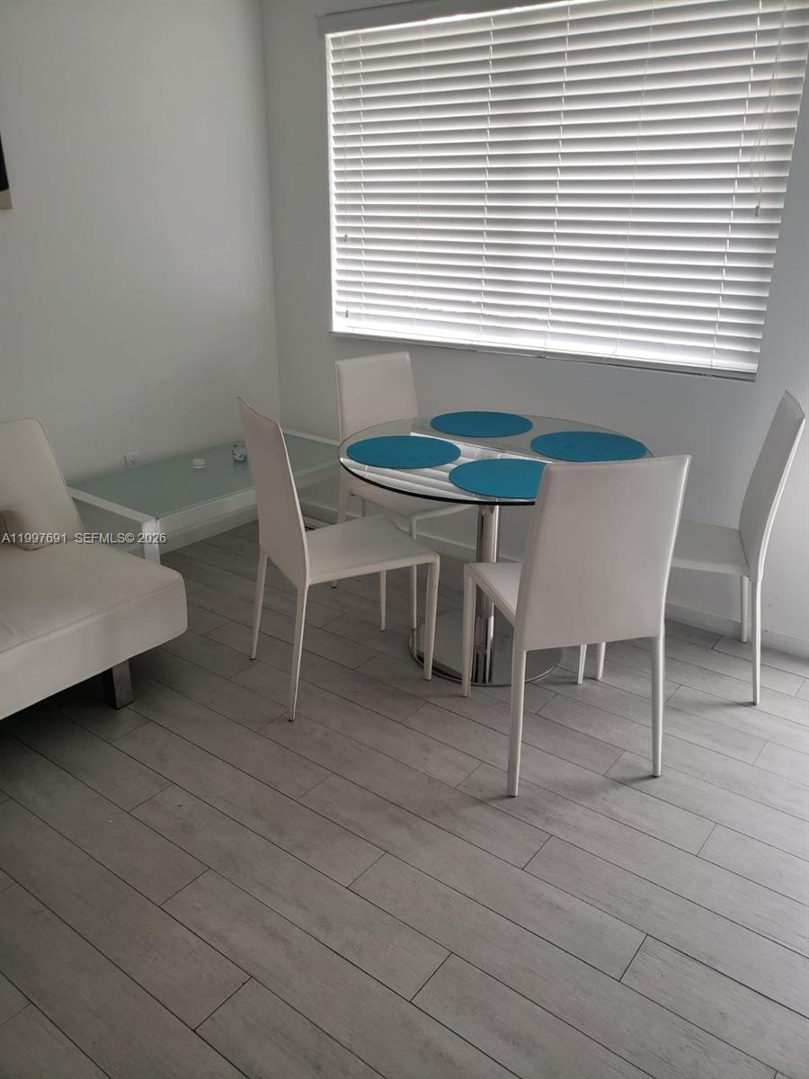 LINCOLN SUB - Residential Lease