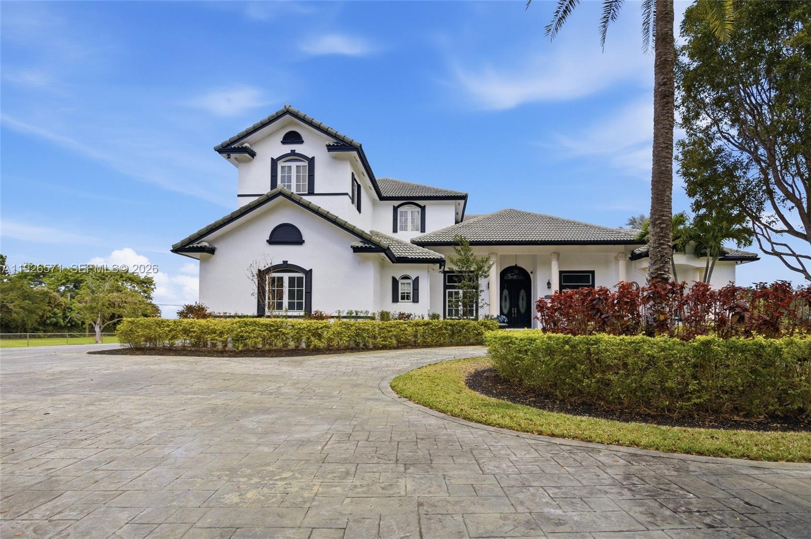 TRAILS OF EL RANCHO ACRES - Residential