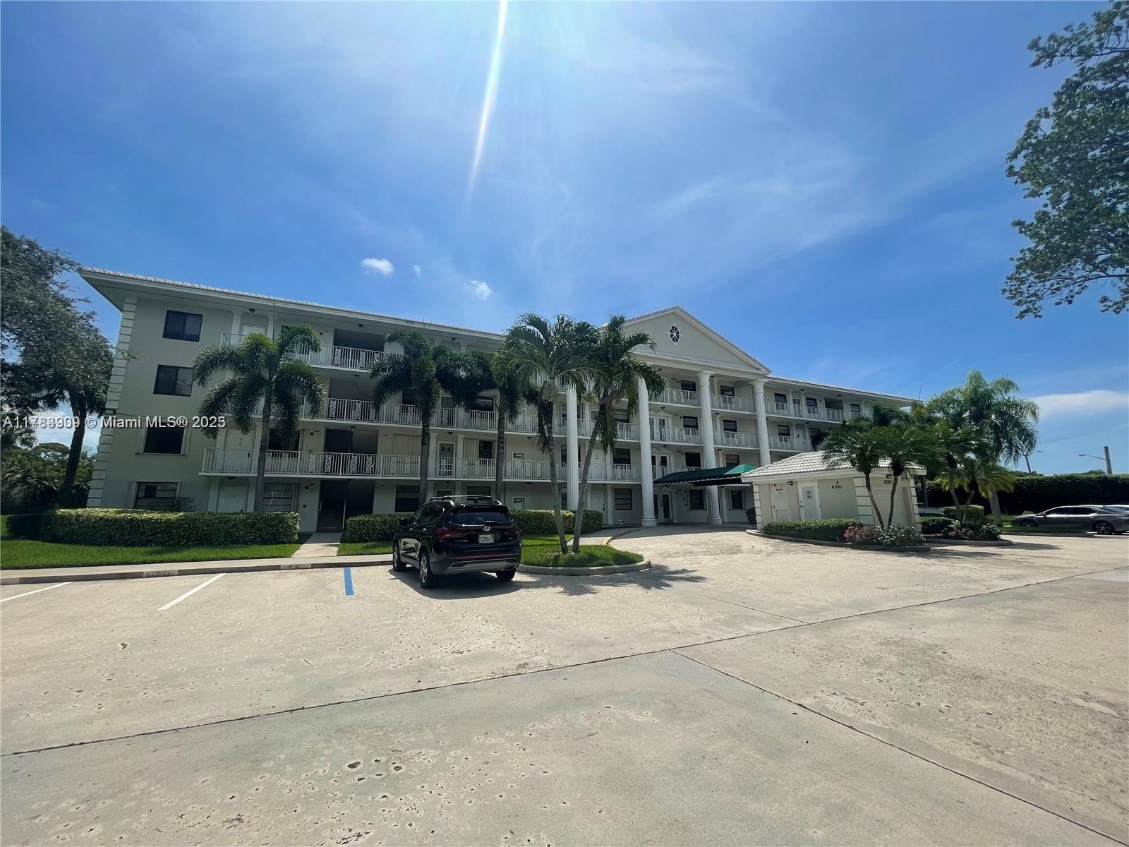 Spacious 2 bed 2 bath plus extra room! Clean & Bright unit located near the elevator on the 3rd floor with beautiful Golf views. Laminate & Tile floors, full size laundry room with extra space for storage / office. A-rated schools, near shopping, restaurants. All ages welcome. Very well maintained community, includes water/sewer, Wifi, cable with HBO, lawn, roof repairs, insurance & pest control. HOA requires 20% down payment, No leasing first 2yrs of ownership. Motivated seller
