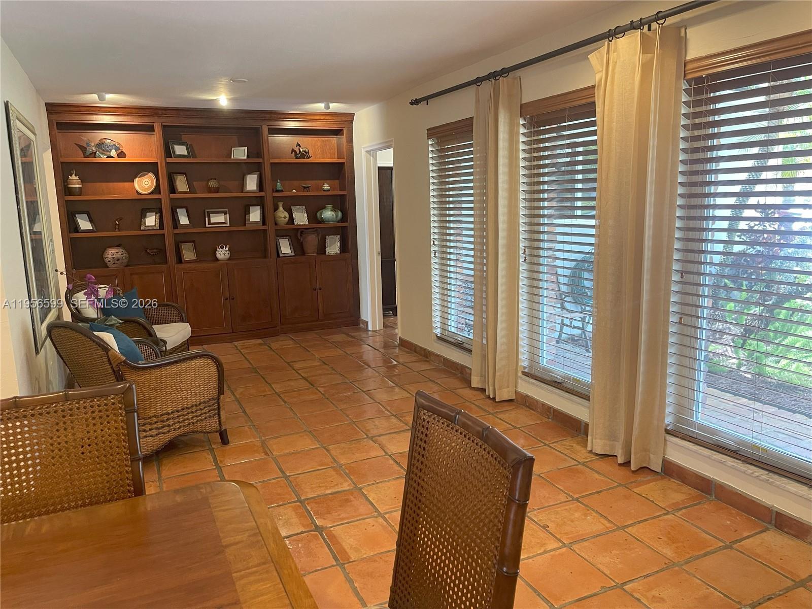 FORT KNOX ESTS - Residential