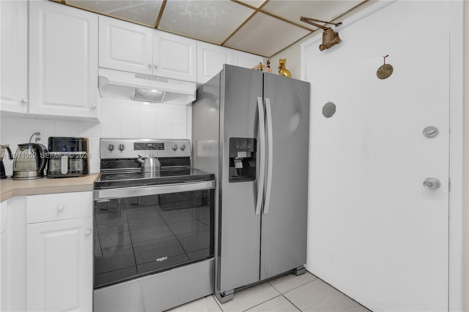 FIFTH FORUM CONDO - Residential