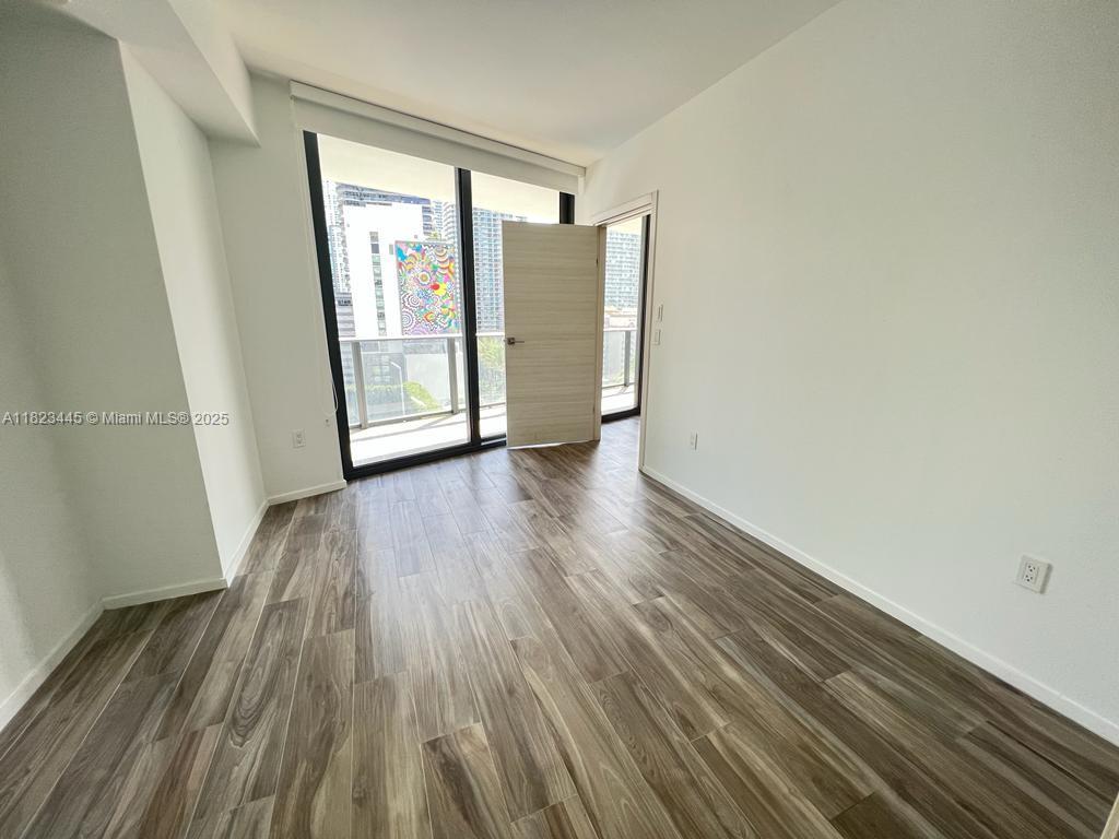 801 SMA RESIDENCES CONDO - Residential