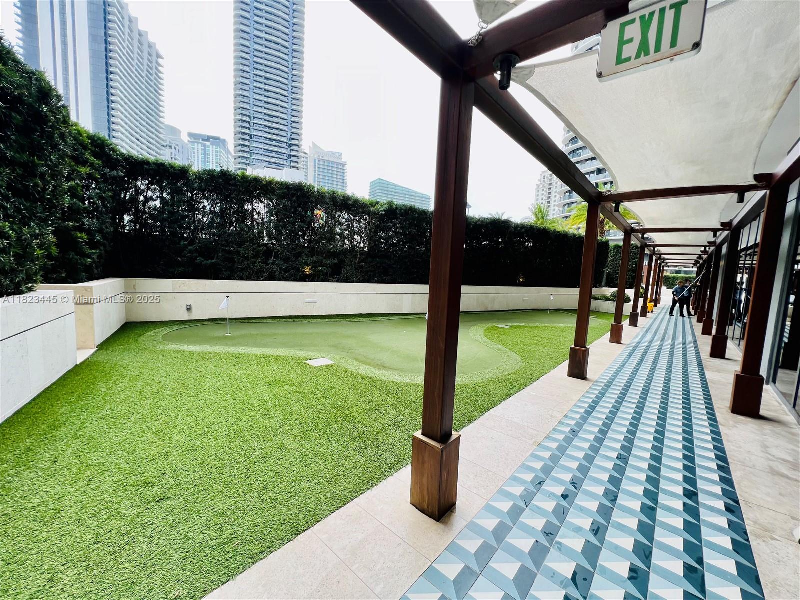 801 SMA RESIDENCES CONDO - Residential