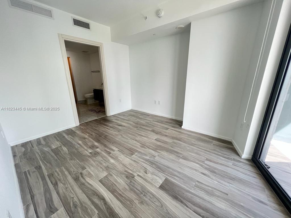 801 SMA RESIDENCES CONDO - Residential