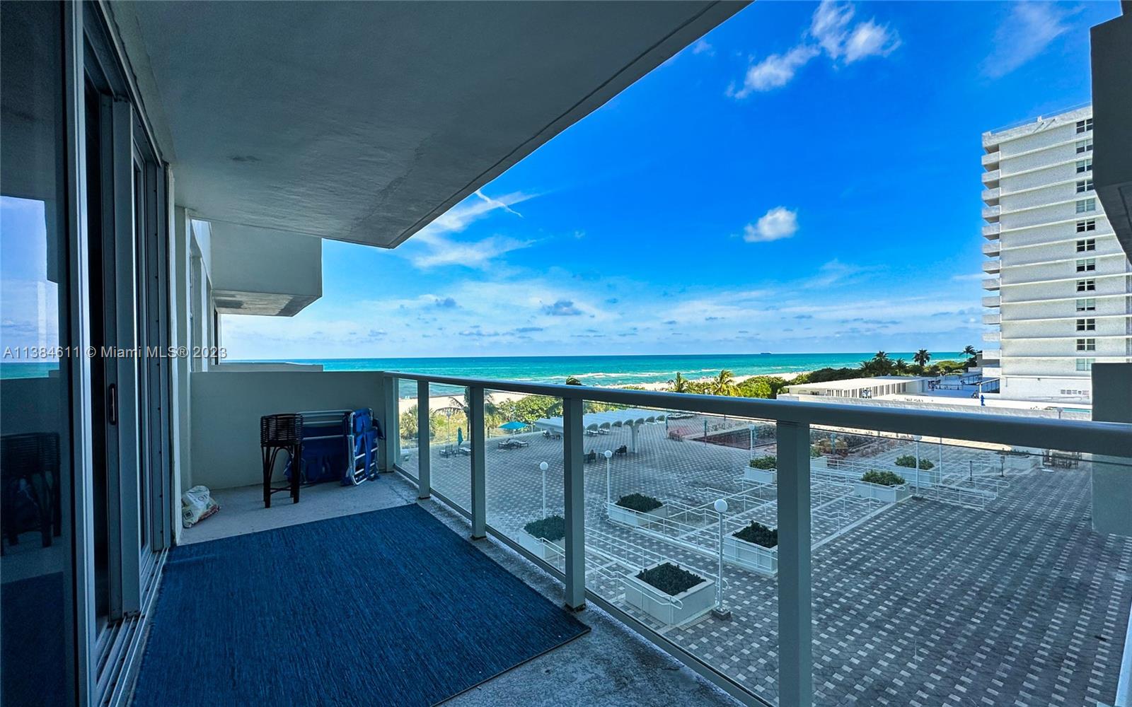 SPACIOUS 2 BEDROOM 2 FULL BATHROOM APT WITH OCEAN VIEWS FROM EVERY AREA OF THIS UNIT. BUILDING OFFERS GYM, SALON, RESTAURANT, POOL, BEACH SERVICE, LIBRARY, ENTERTAINMENT AREA AND MUCH MUCH MORE . A MUST SEE UNIT.