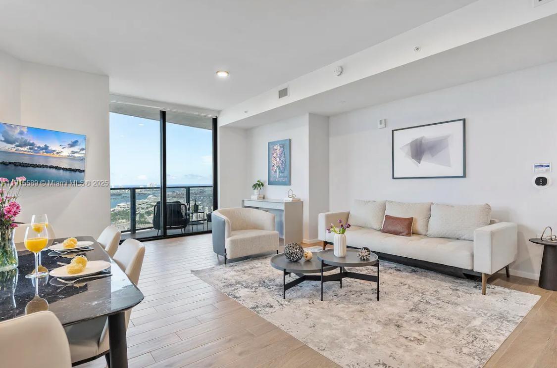 The Elser Hotel & Residenc - Residential Lease