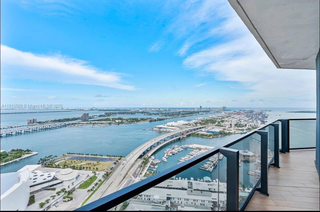 The Elser Hotel & Residenc - Residential Lease