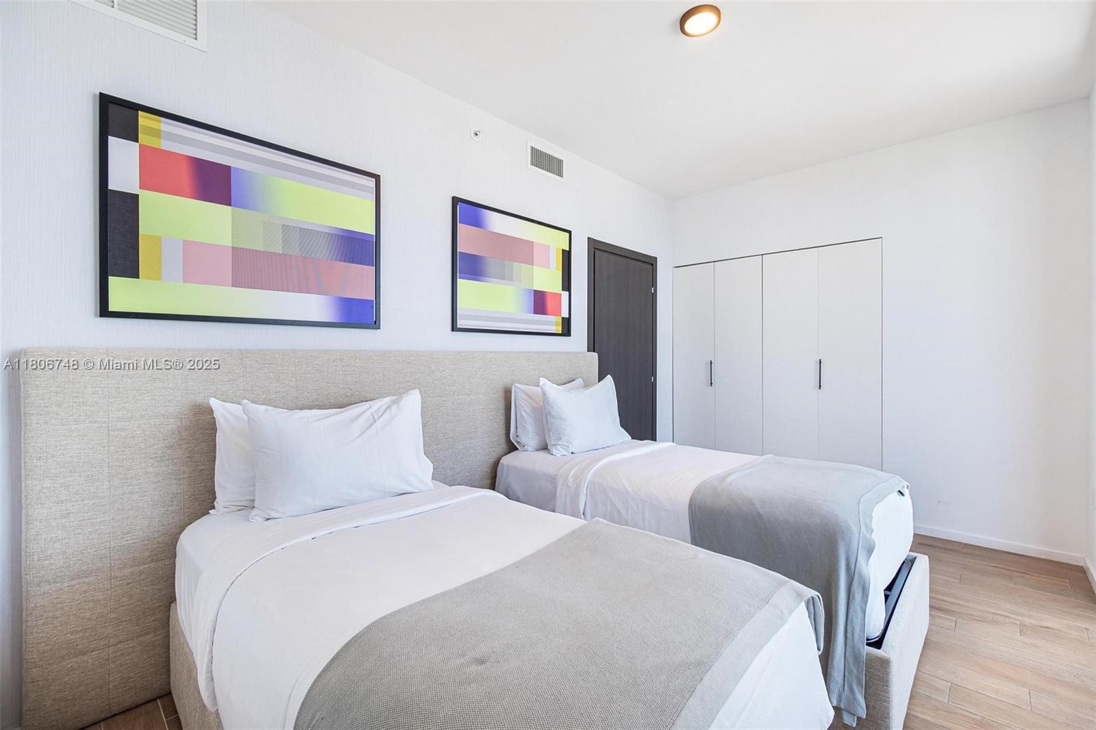 MAP OF MIAMI DADE CO. FL. - Residential