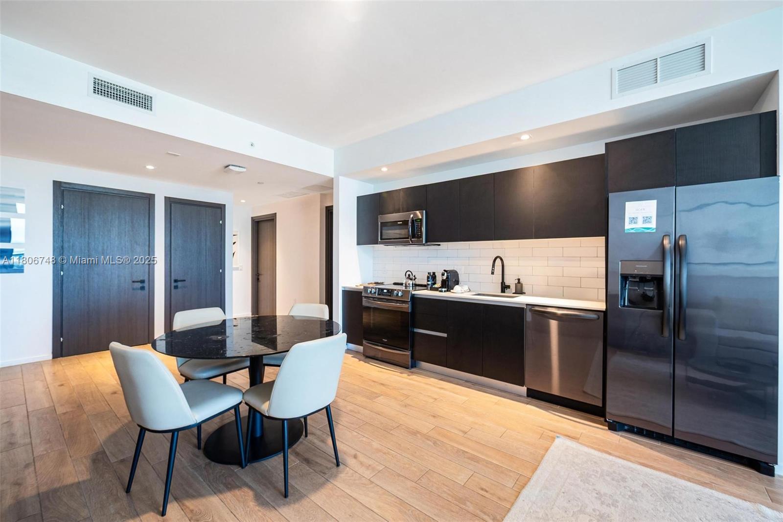 MAP OF MIAMI DADE CO. FL. - Residential