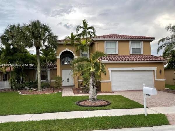 Property for Sale at 18930 Sw 16th St St, Pembroke Pines, Miami-Dade County, Florida - Bedrooms: 5 
Bathrooms: 4  - $900,000