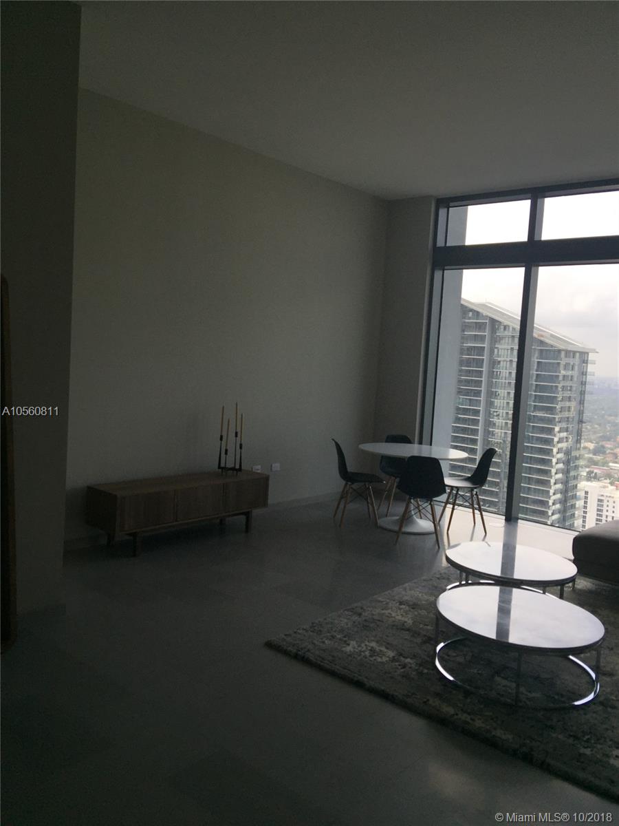 REACH CONDO - Residential Lease