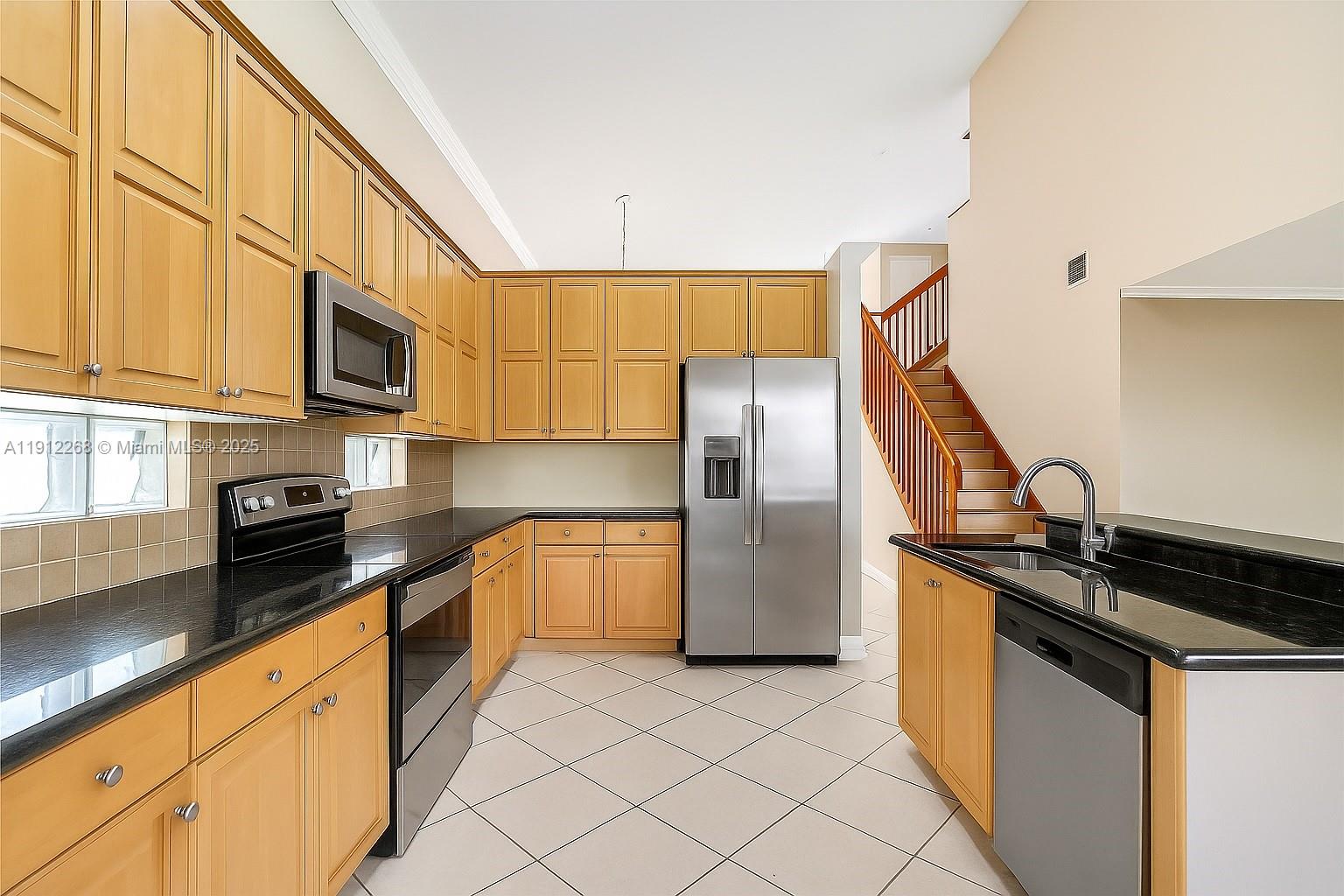 SILVER SHORES (PARCELS H - Residential