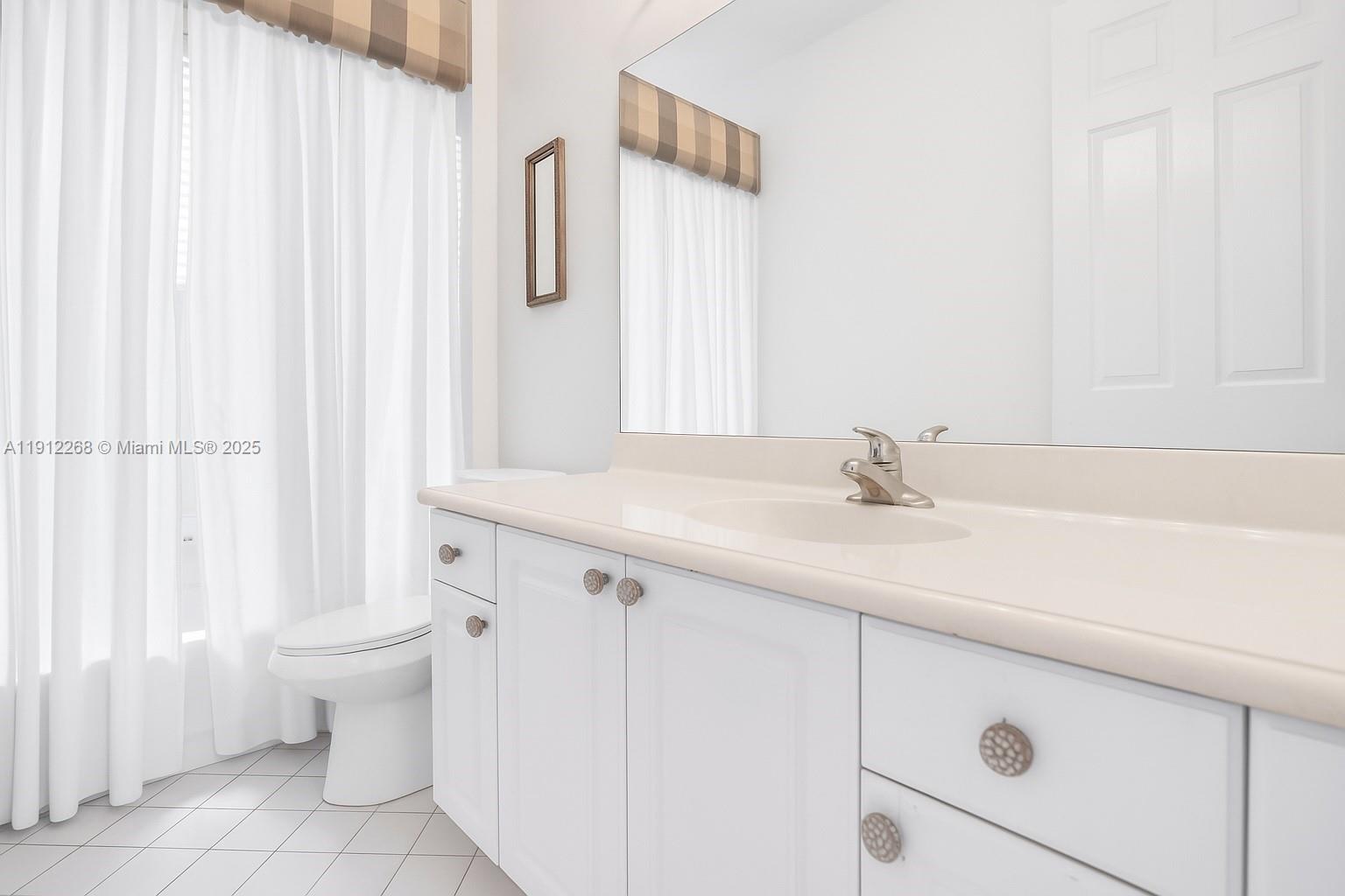 SILVER SHORES (PARCELS H - Residential