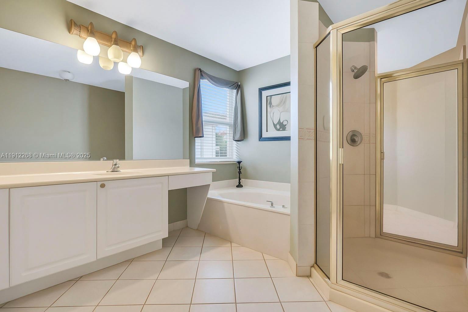 SILVER SHORES (PARCELS H - Residential