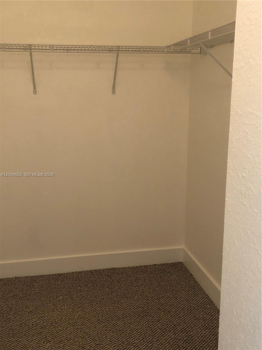 HIDDEN LAKE TOWNHOMES - Residential Lease