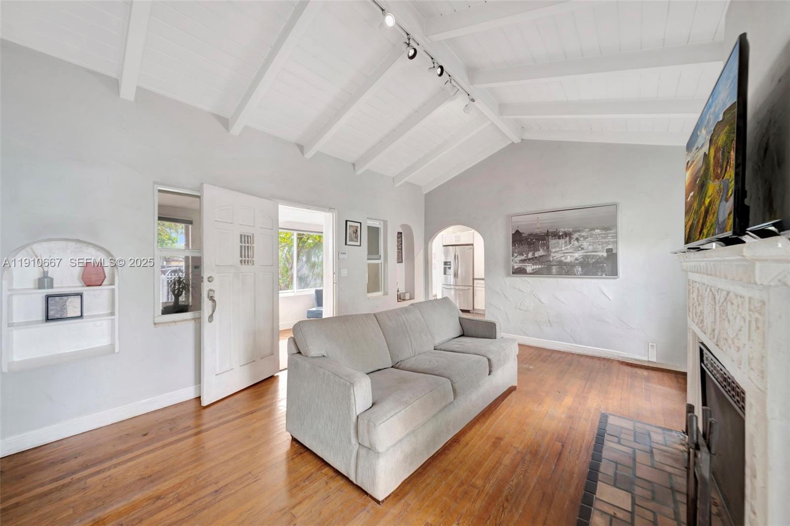 North Shorecrest - Residential