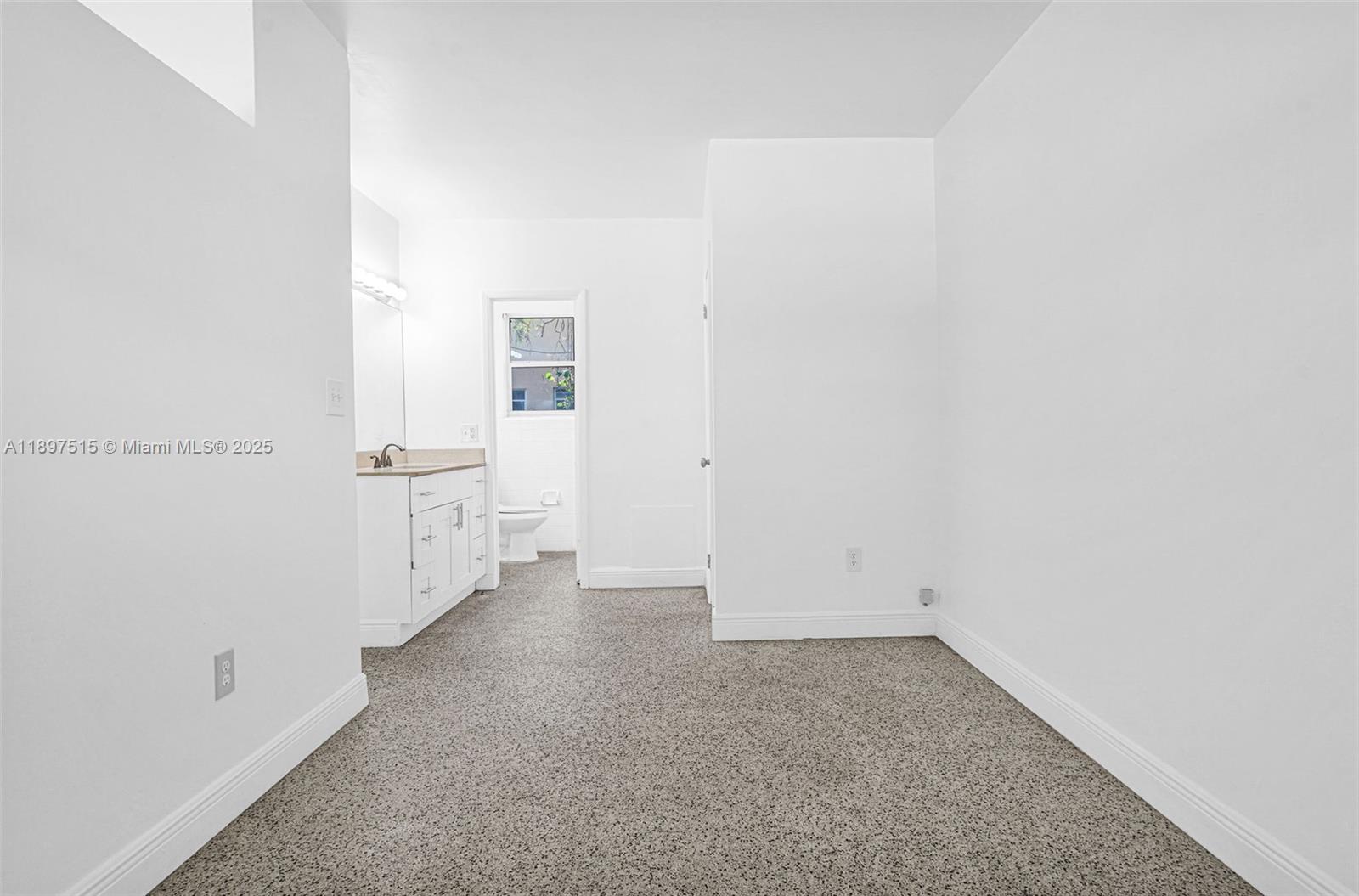 PHOENIX PARK SUB - Residential Lease