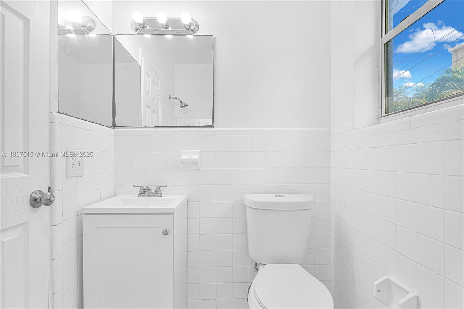 PHOENIX PARK SUB - Residential Lease