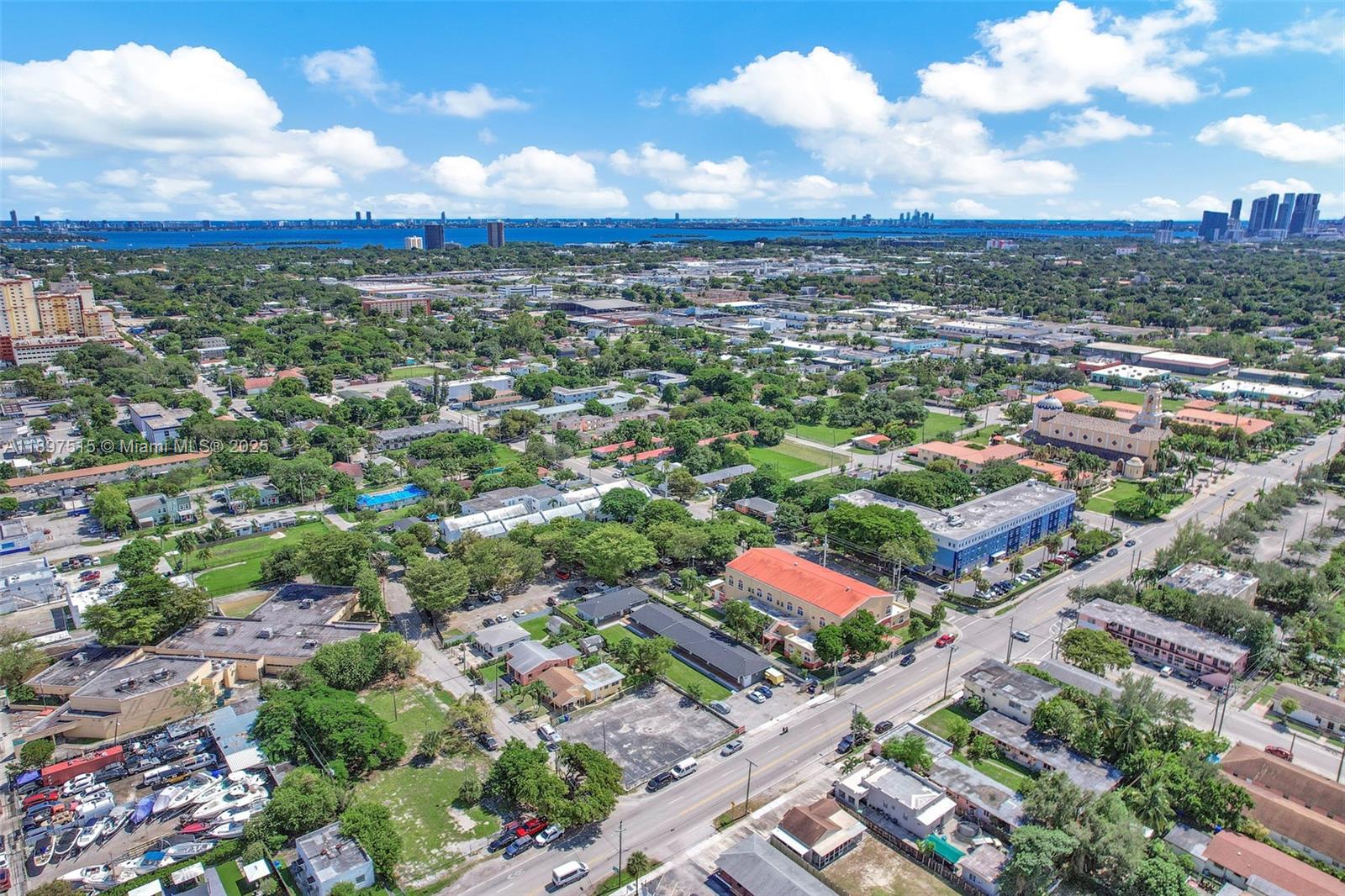 PHOENIX PARK SUB - Residential Lease