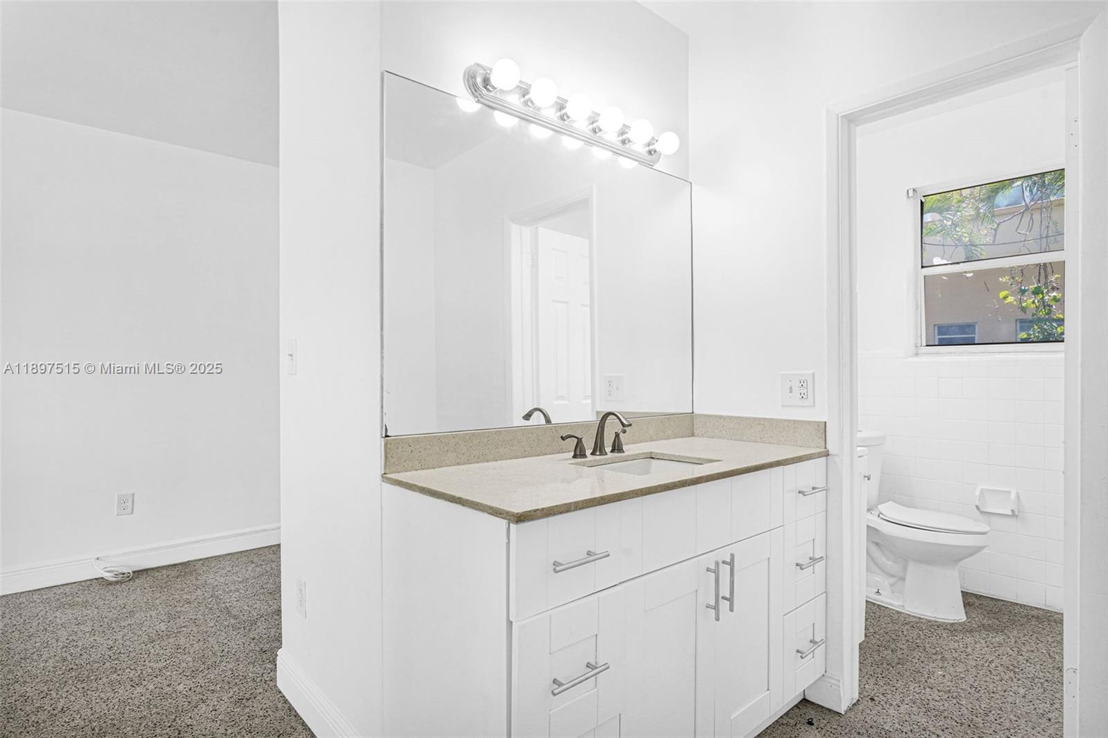 PHOENIX PARK SUB - Residential Lease