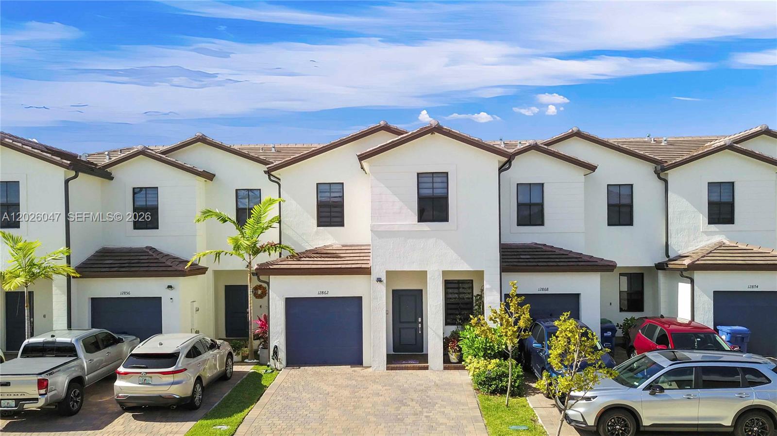KENDALL ASSEMBLAGE NORTH - Residential