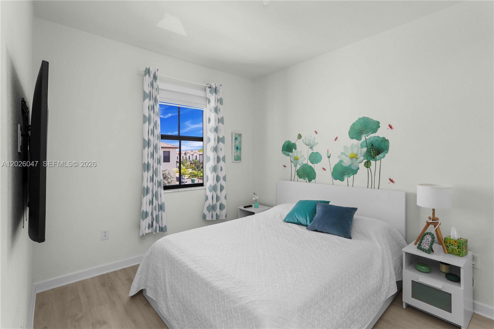 KENDALL ASSEMBLAGE NORTH - Residential