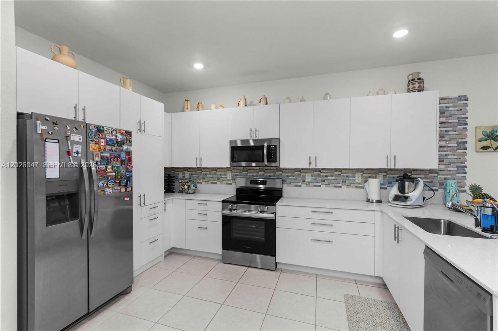 KENDALL ASSEMBLAGE NORTH - Residential