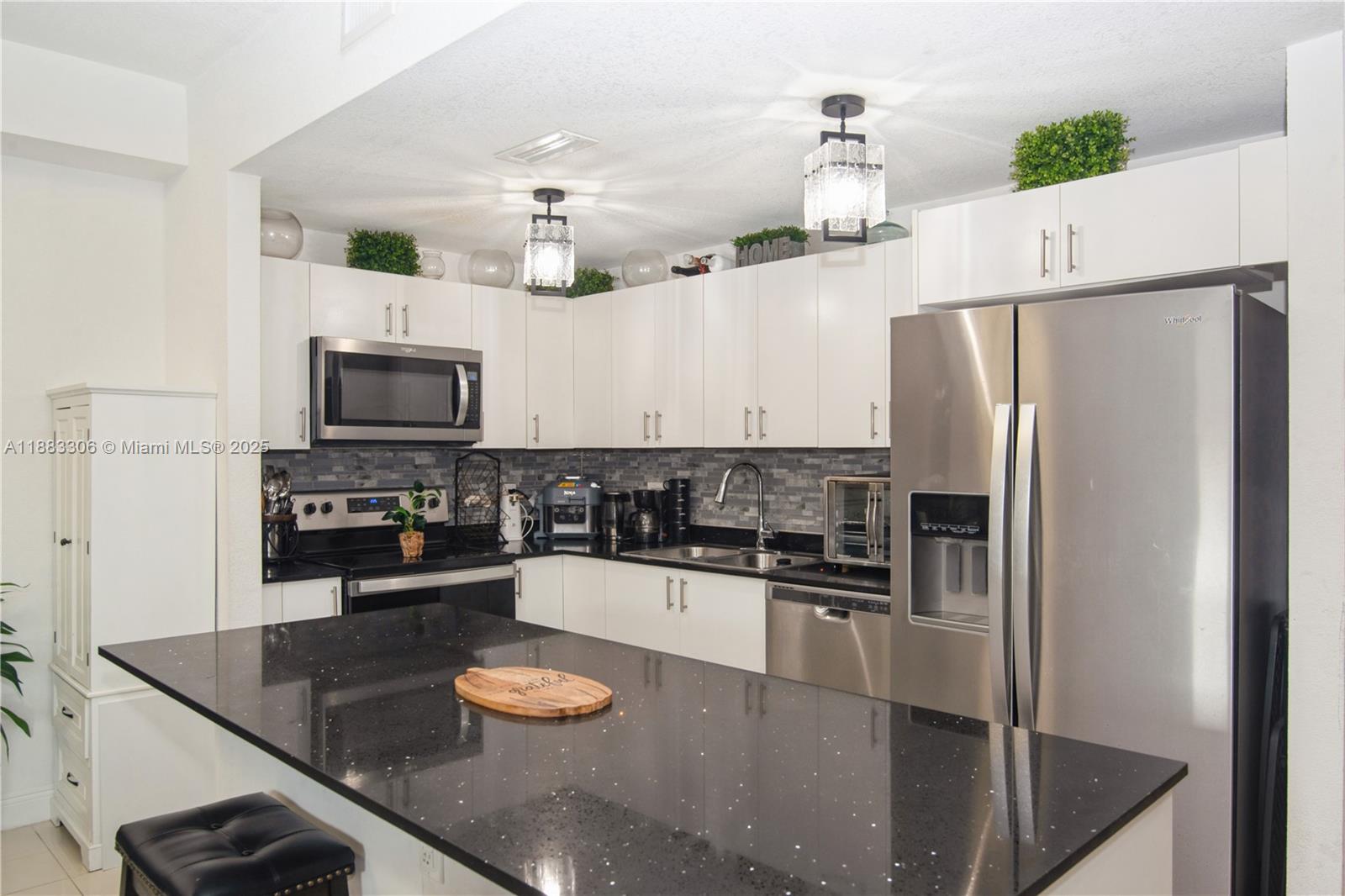 MAGNOLIA LANDING - Residential