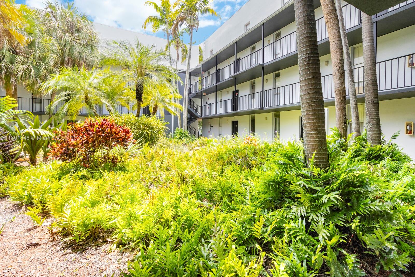 The Palms at Forest Hills - Residential Lease