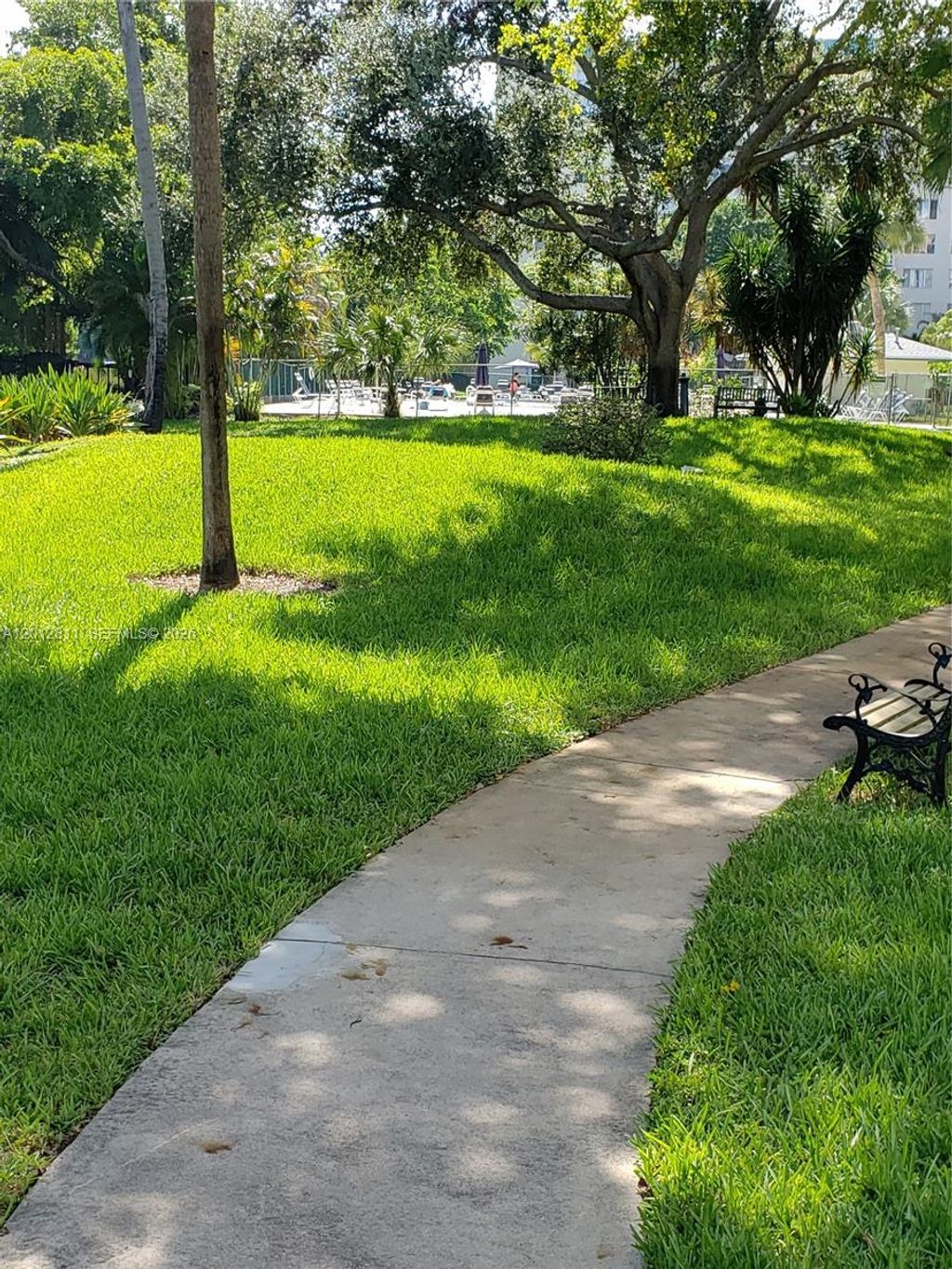 Photo of Hollywood, FL 33021 (MLS # A12012811)