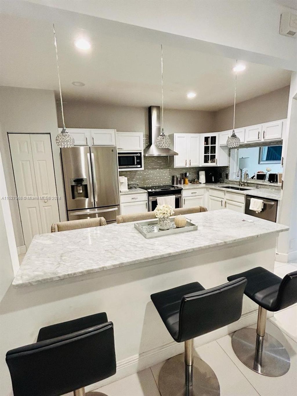 Photo of 21205 Via Eden, Boca Raton, FL 33433 (MLS # A11527068)