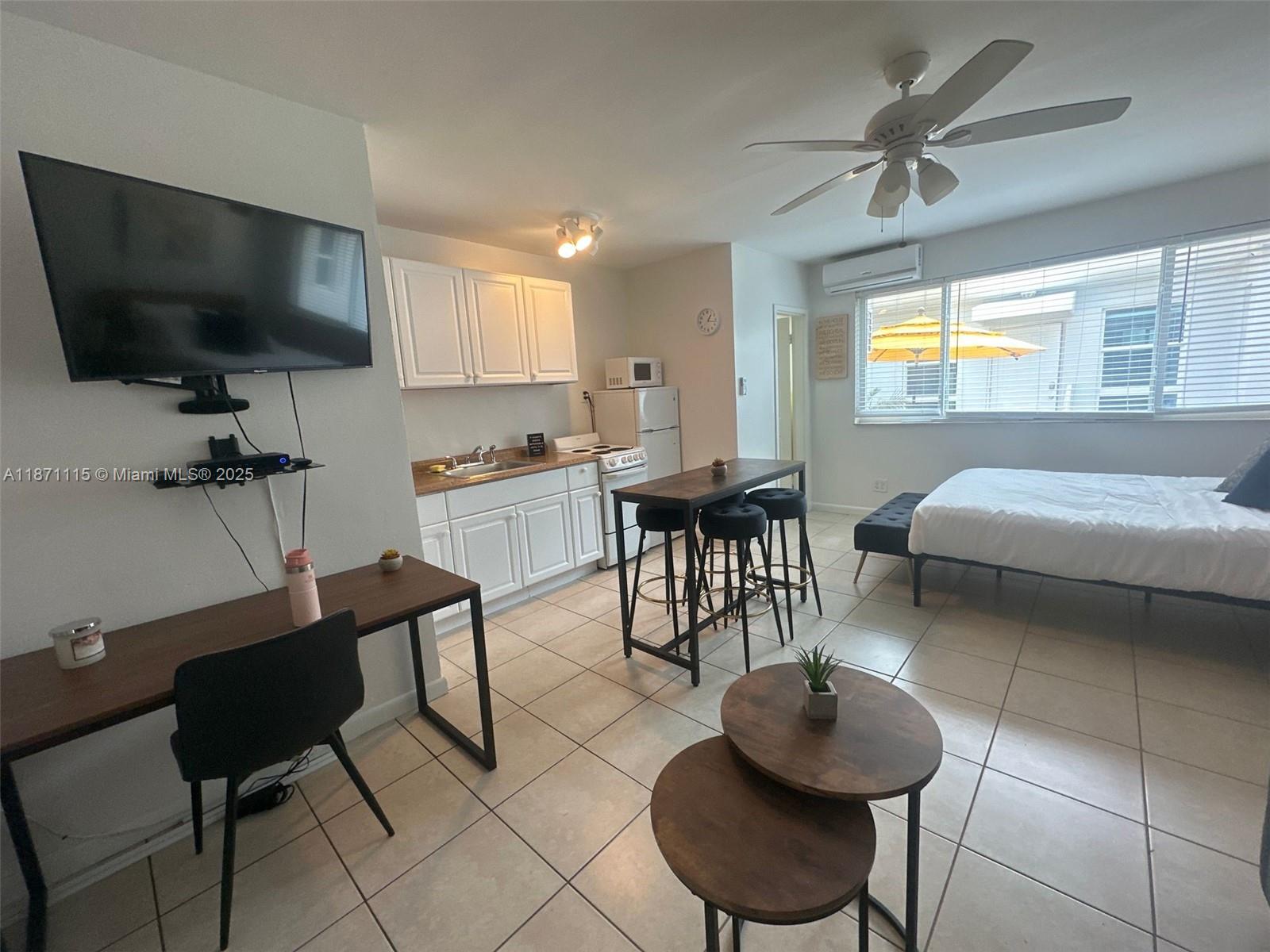 2710 N Ocean Dr