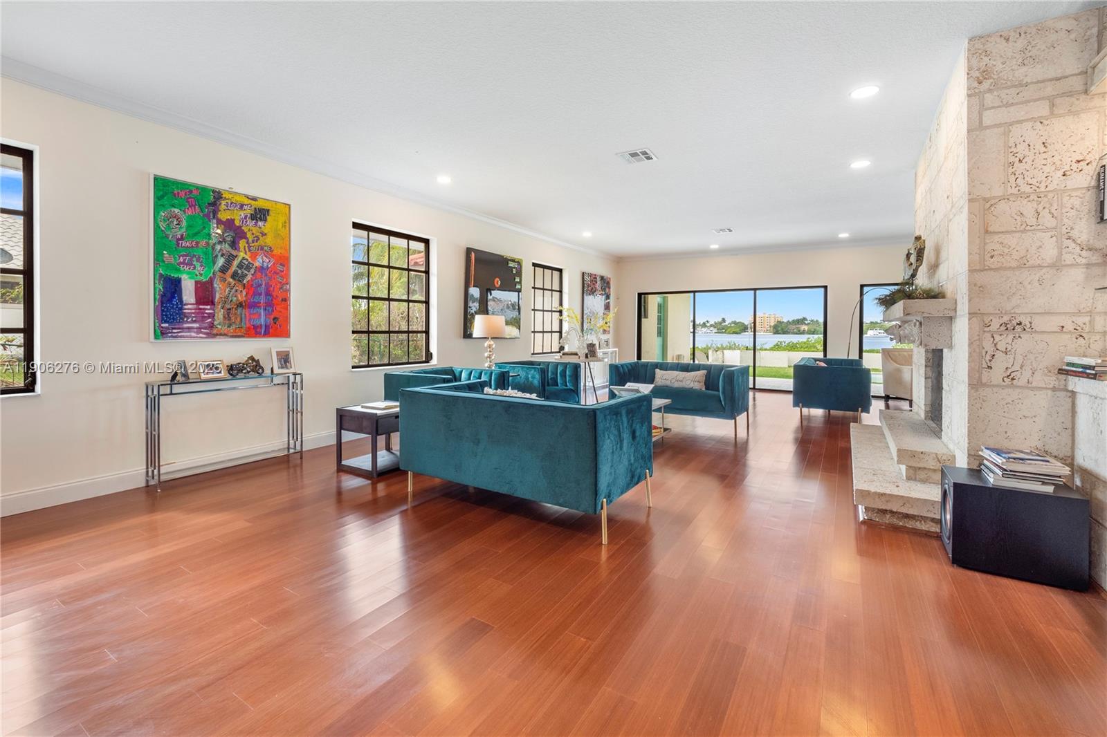 POINT MANALAPAN 9 - Residential