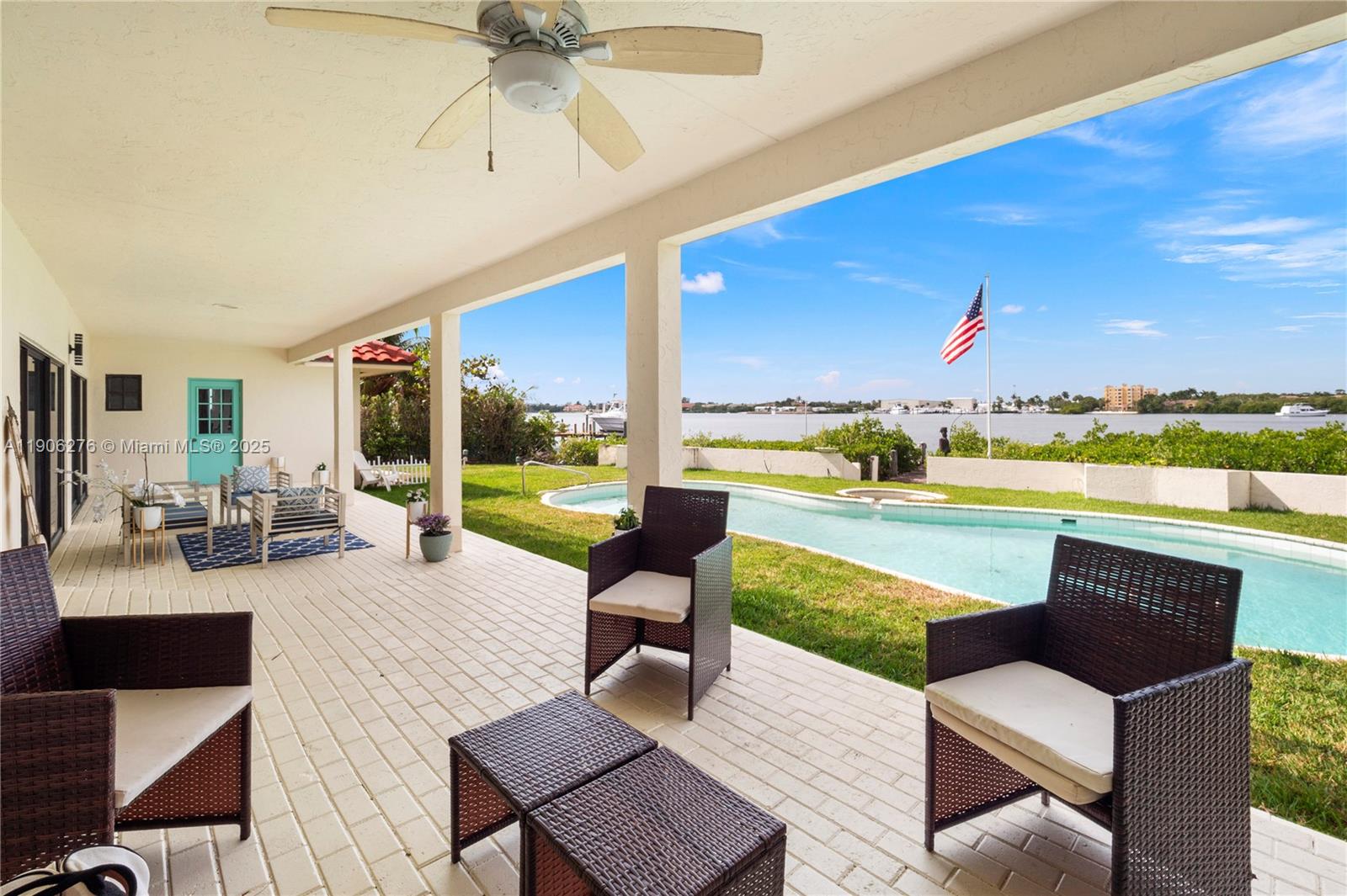 POINT MANALAPAN 9 - Residential