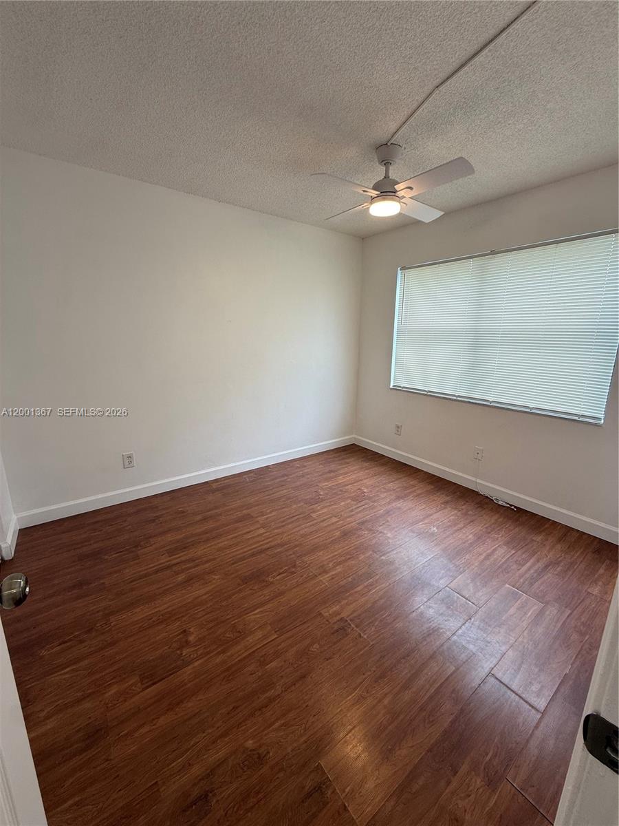 GRENADIER GARDENS - Residential Lease