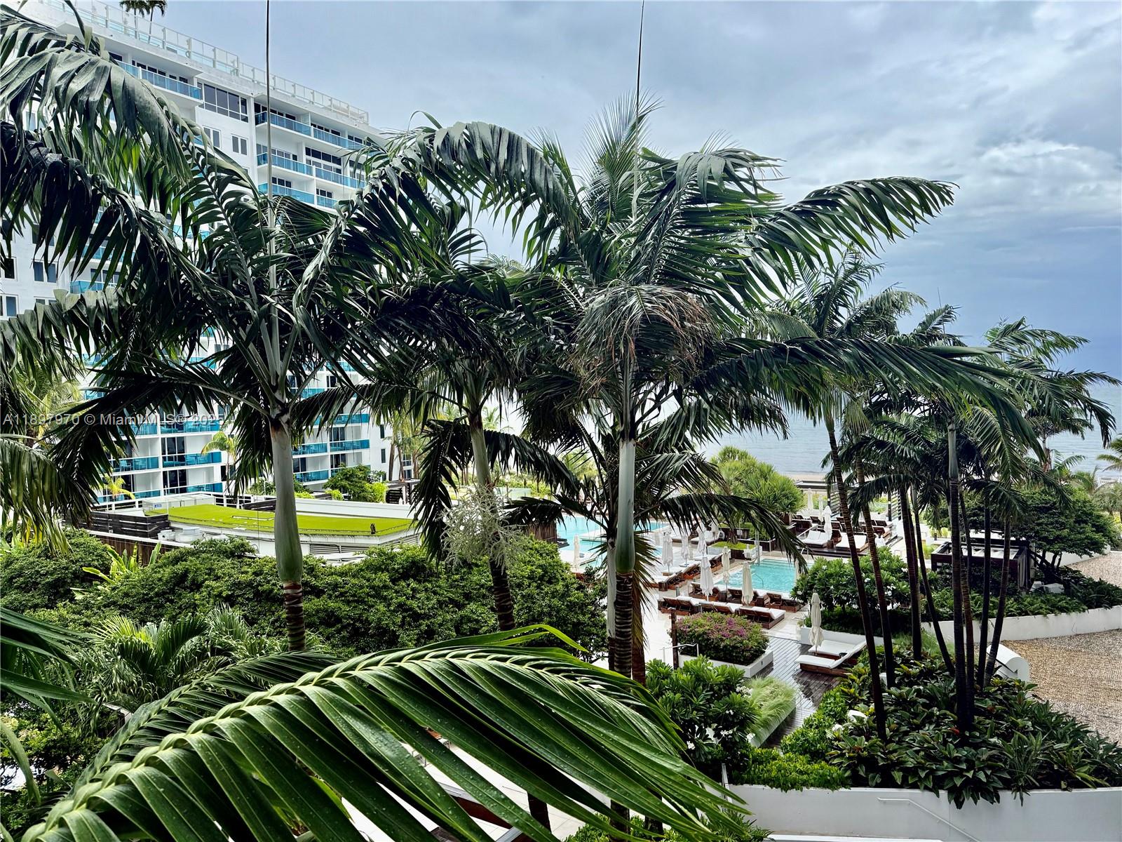 RONEY PALACE CONDO - Residential Lease