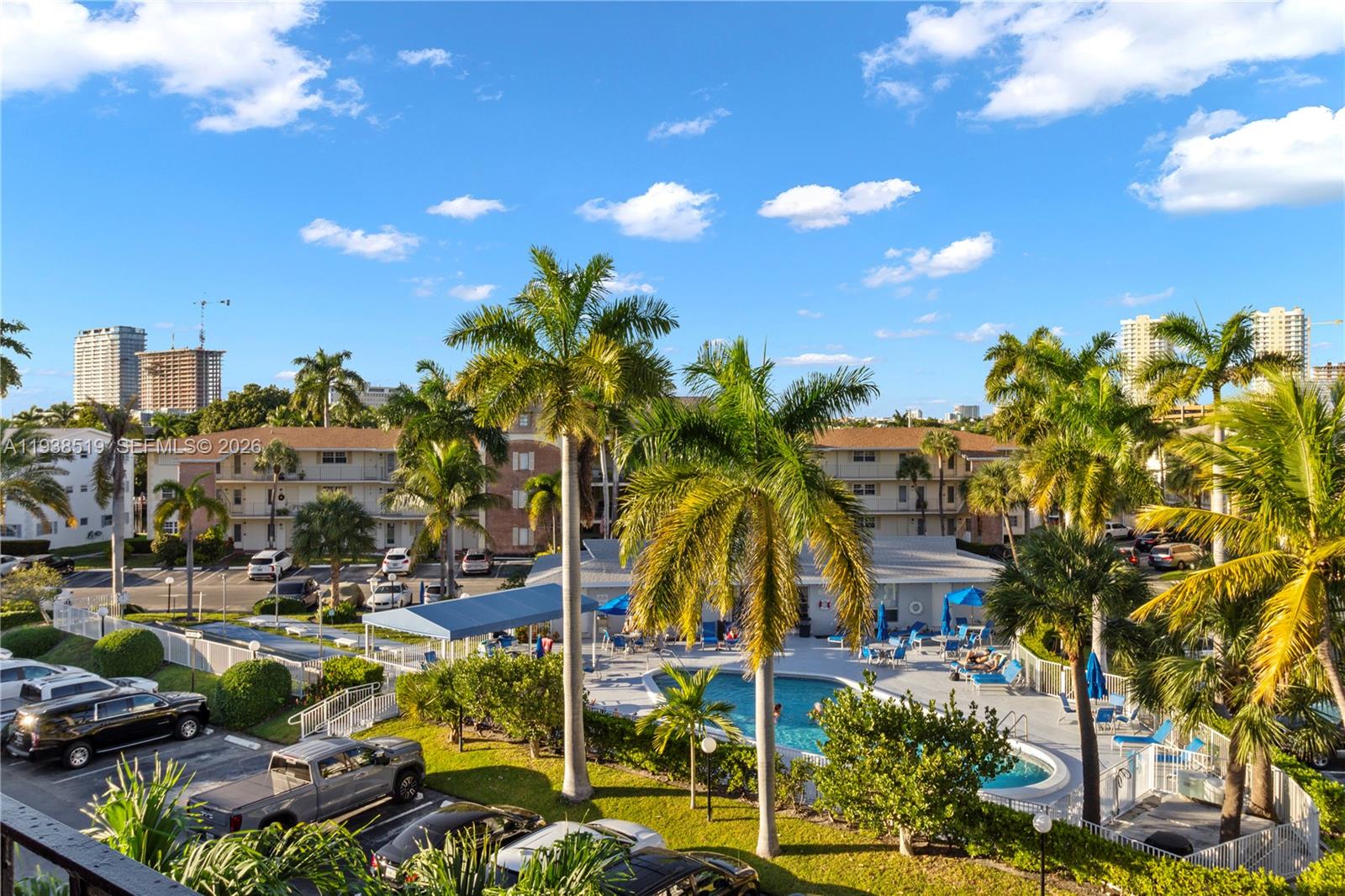 ISLE OF PARADISE CO-OP F - Residential