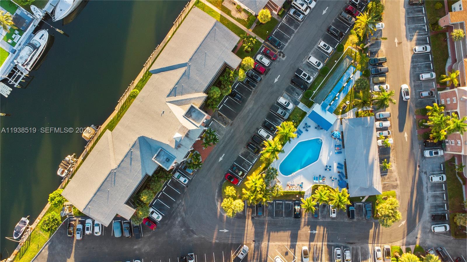 ISLE OF PARADISE CO-OP F - Residential